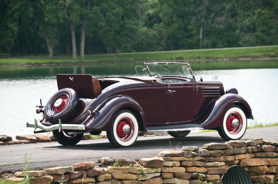  Ford DeLuxe Roadster 1935 года  (фото 20 из 41)